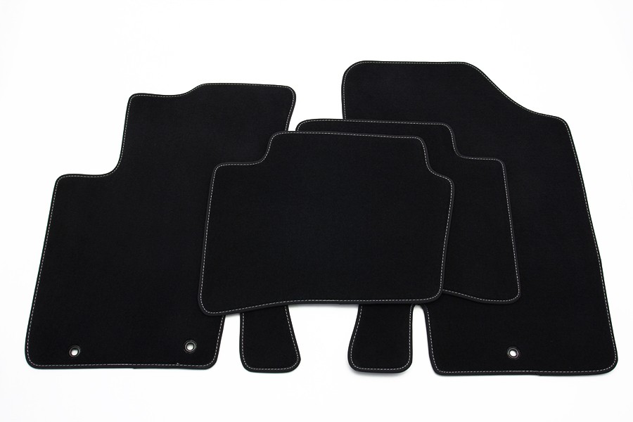 Exclusive Floor Mats for Hyundai i20 from 20082014 (LHD ONLY!) Floor